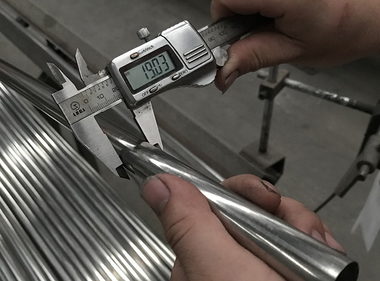 罡正不銹鋼.jpg 罡正不銹鋼.jpg