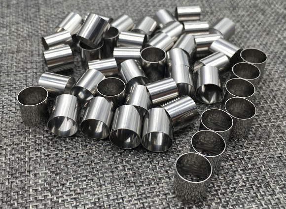 影響精密不銹鋼管電解拋光質量的因素.jpg 影響精密不銹鋼管電解拋光質量的因素.jpg