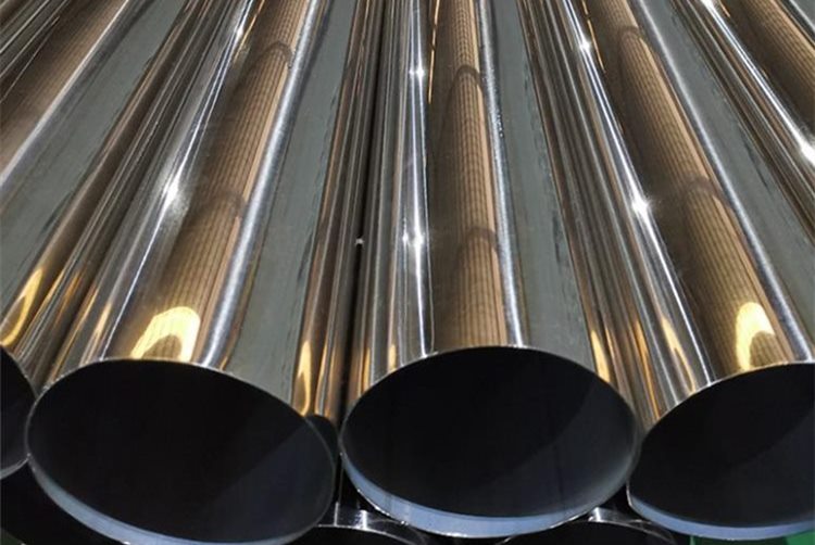 不同材質的薄壁不銹鋼管在工業中的應用.jpg 不同材質的薄壁不銹鋼管在工業中的應用.jpg