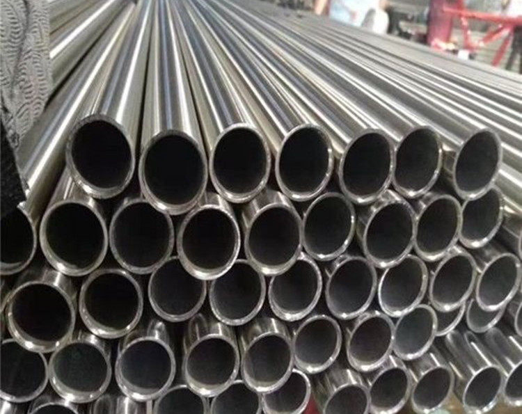 厚壁不銹鋼管需選對(duì)焊材.jpg 厚壁不銹鋼管需選對(duì)焊材.jpg