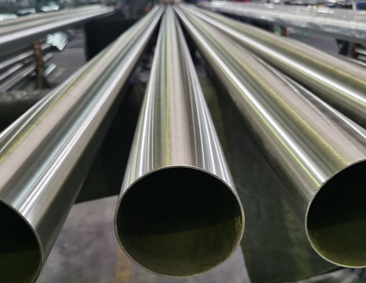 薄壁不銹鋼管內(nèi)壁處理.jpg 薄壁不銹鋼管內(nèi)壁處理.jpg