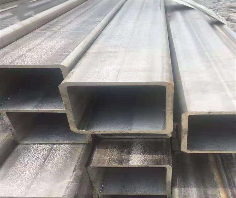 不銹鋼工業(yè)管的優(yōu)勢.jpg 不銹鋼工業(yè)管的優(yōu)勢.jpg