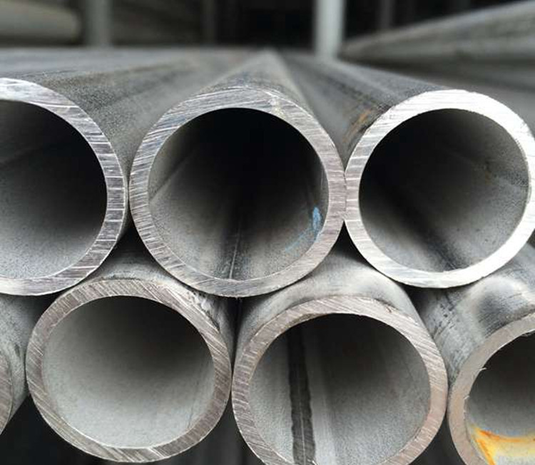 厚壁不銹鋼管表面怎樣增加硬度.jpg 厚壁不銹鋼管表面怎樣增加硬度.jpg